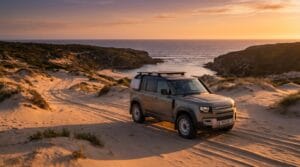 transfer para Jericoacoara — análise visual detalhada de um veículo 4x4 cruzando as dunas cearenses com segurança.