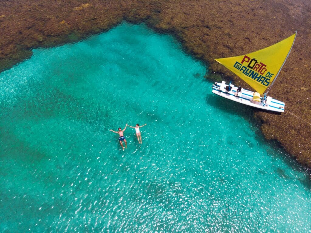 Como chegar em Porto de Galinhas — vista aérea da costa