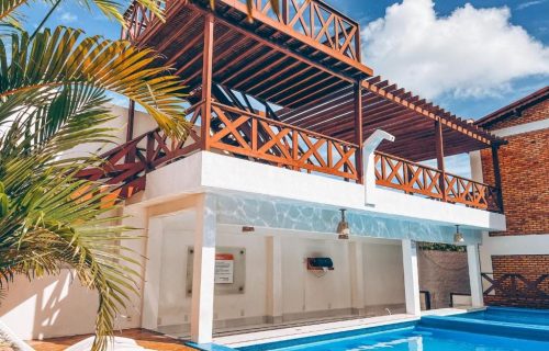 Pousada em Jericoacoara — vista da piscina e área de lazer